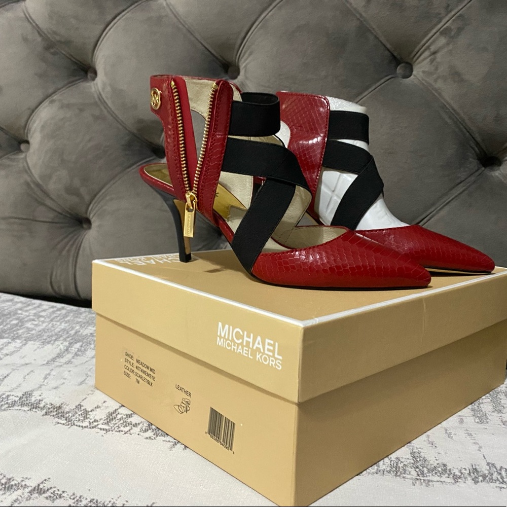 Michael Kors red point toe pumps